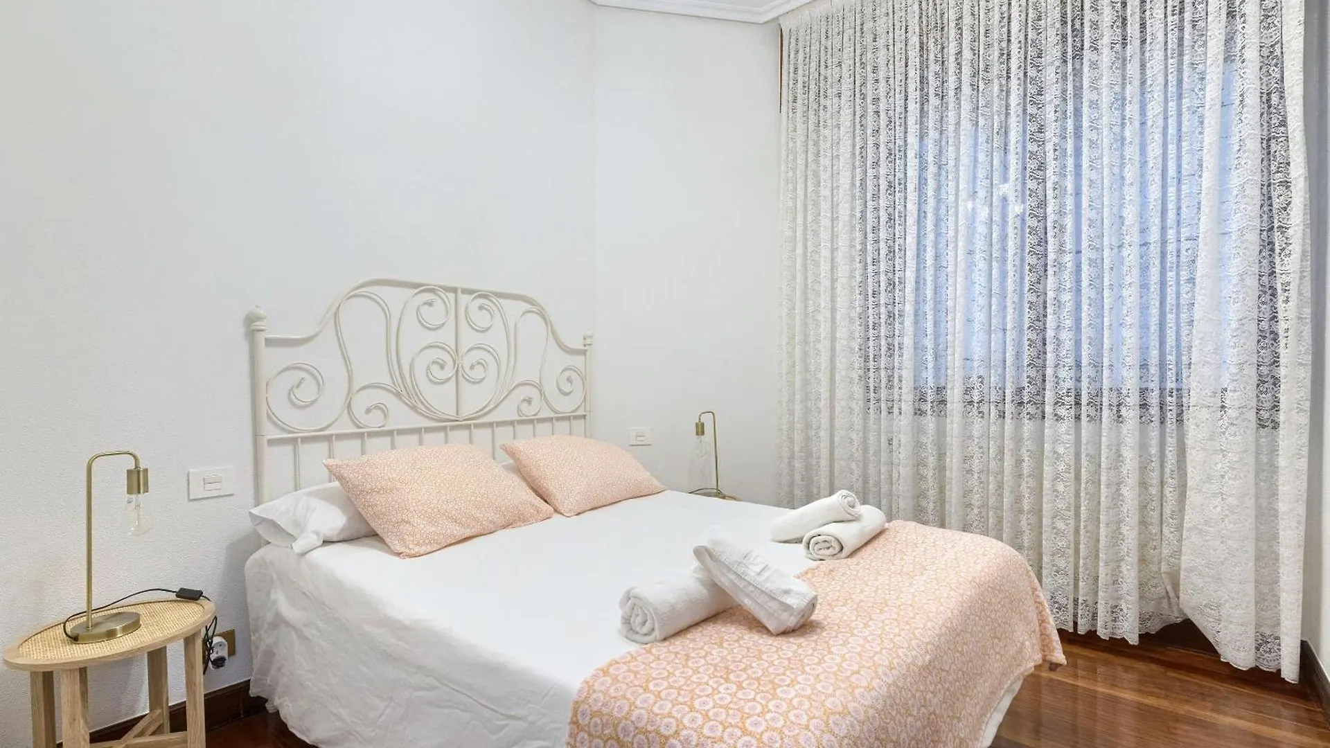Piso Senorial Con Vistas A La Ria Apartment Bilbao 0*,  Spain