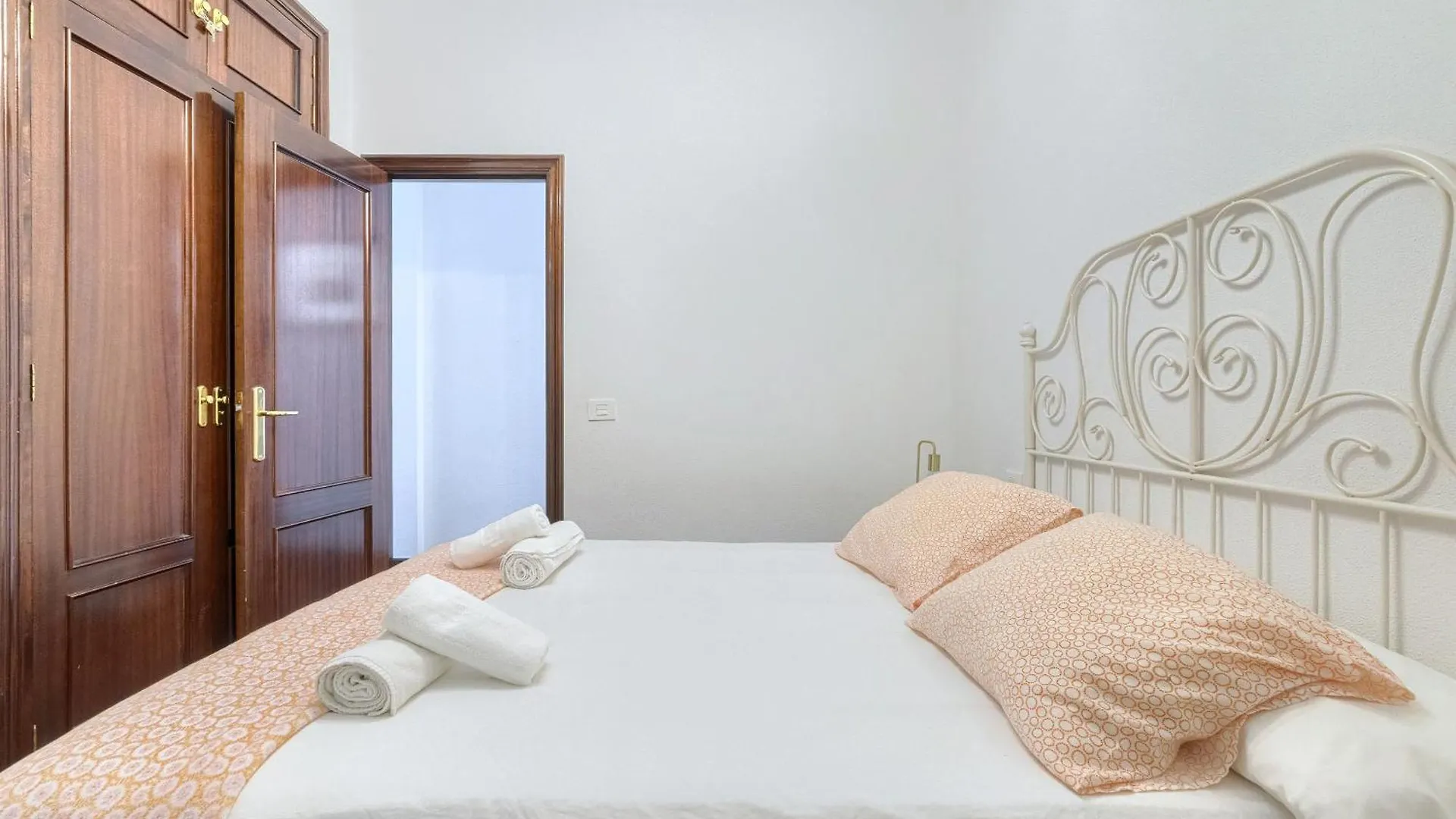 ビルバオPiso Senorial Con Vistas A La Riaアパートメント 0*, ビルバオ