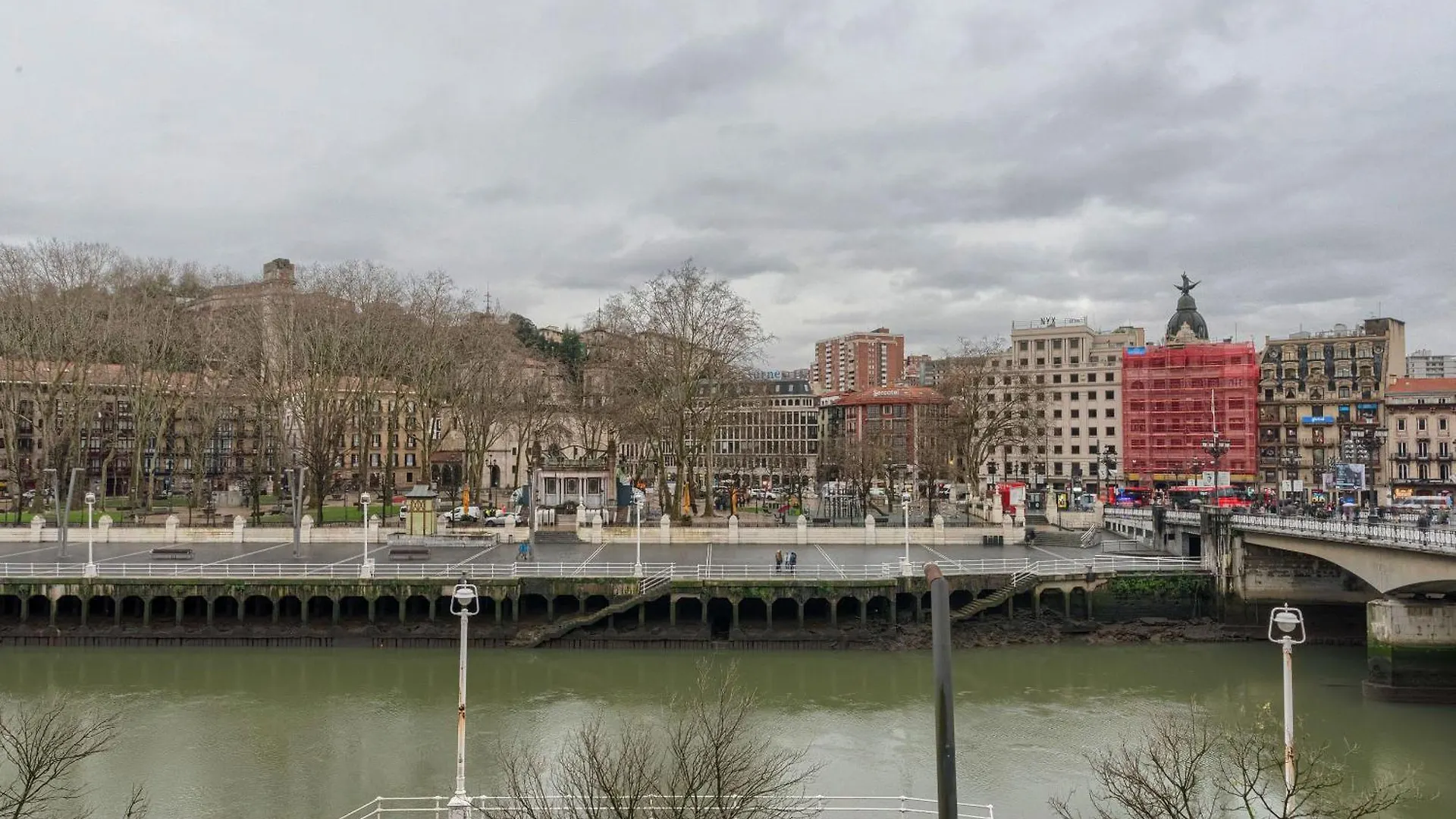Piso Senorial Con Vistas A La Ria Apartment Bilbao